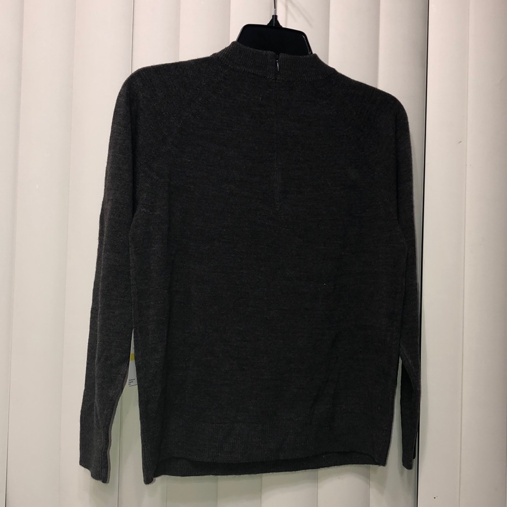 Sweater - Picture 4 of 5